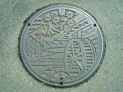忍野村のマンホール